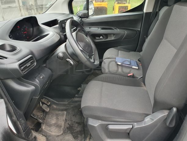 Peugeot Partner · Ano 2019