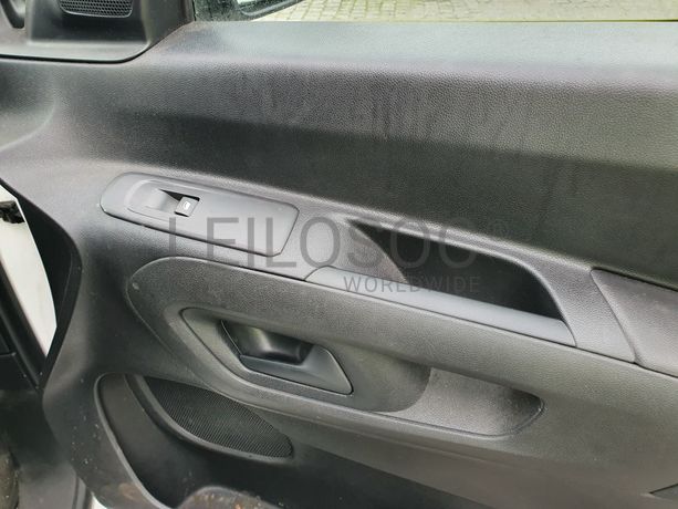 Peugeot Partner · Ano 2019