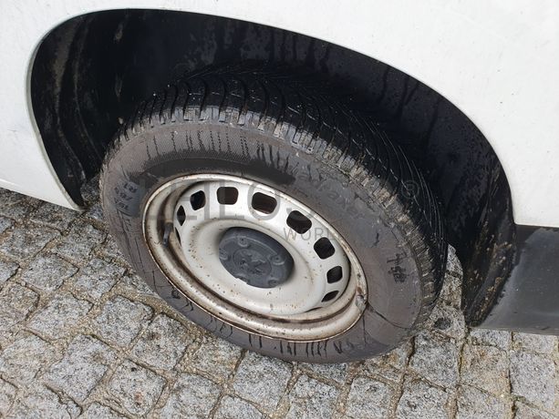 Peugeot Partner · Ano 2019