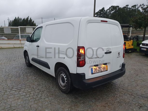 Peugeot Partner · Ano 2019