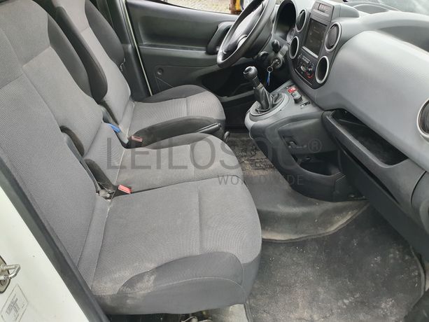 Peugeot Partner · Ano 2017