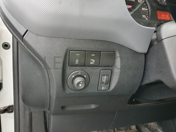 Peugeot Partner · Ano 2017