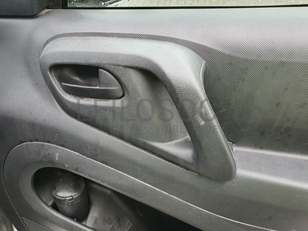 Peugeot Partner · Ano 2017