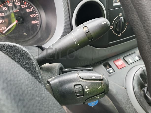 Peugeot Partner · Ano 2017