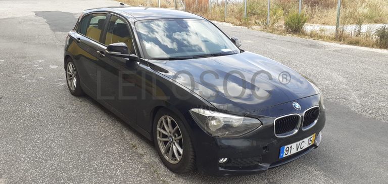 BMW 116D · Ano 2015