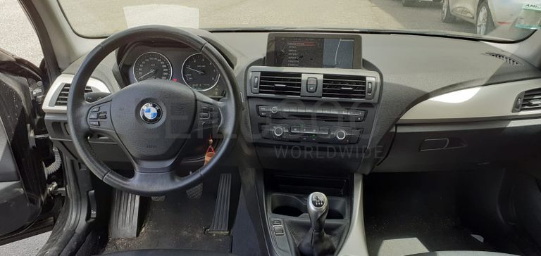 BMW 116D · Ano 2015