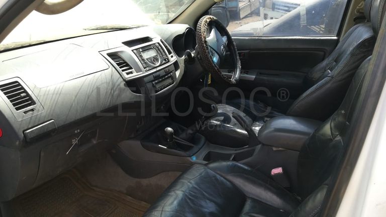 Toyota Hilux · Ano 2011