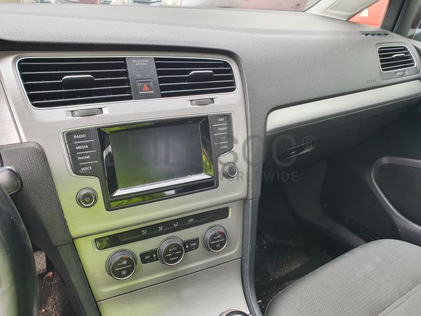 Volkswagen Golf · Ano 2015