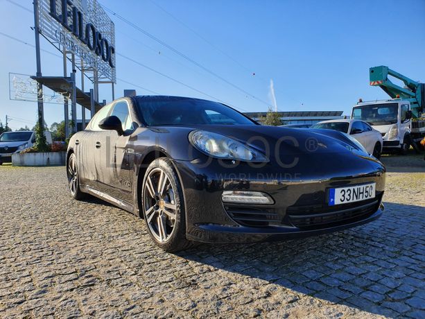 Porsche Panamera S Hybrid · Ano 2012