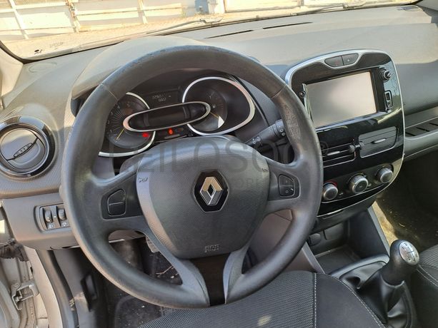 Renault Clio DCI · Ano 2015