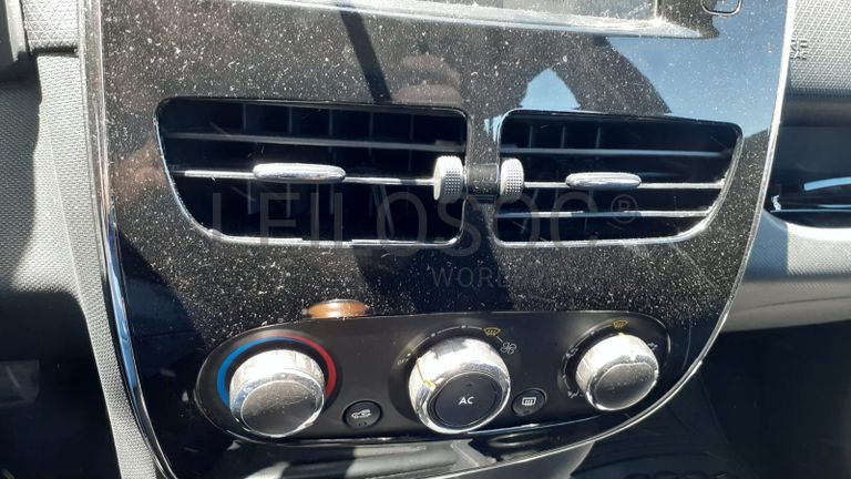 Renault Clio IV Grandtour DCI · Ano 2014