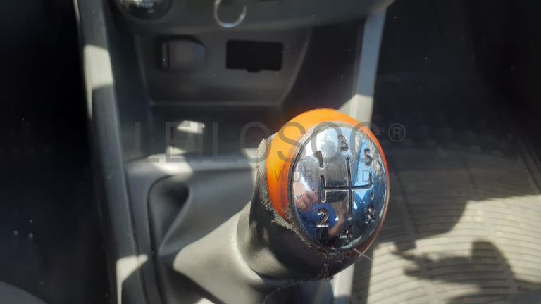 Renault Clio IV Grandtour DCI · Ano 2014