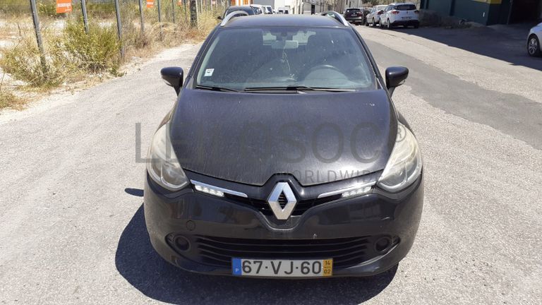 Renault Clio IV Grandtour DCI · Ano 2014