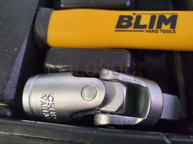 Caixa Ferramentas com Ferramentas