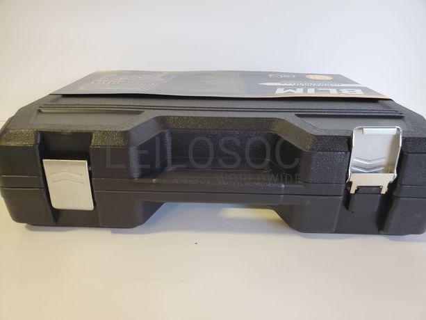 Caixa Ferramentas com Ferramentas