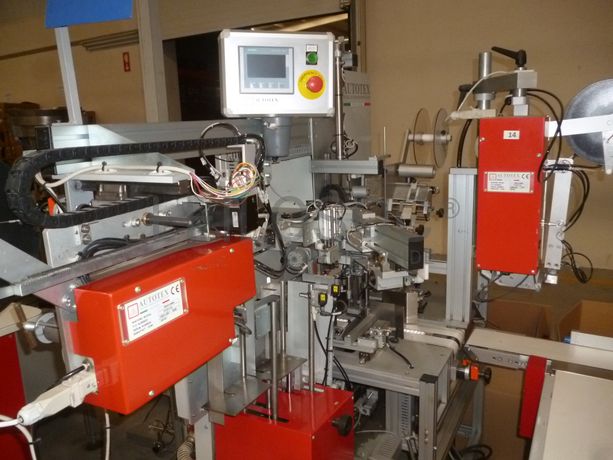 Lotes 12 a 43 - Máquinas Têxteis e Equipamentos