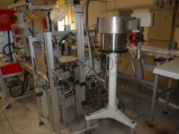 Lotes 12 a 43 - Máquinas Têxteis e Equipamentos