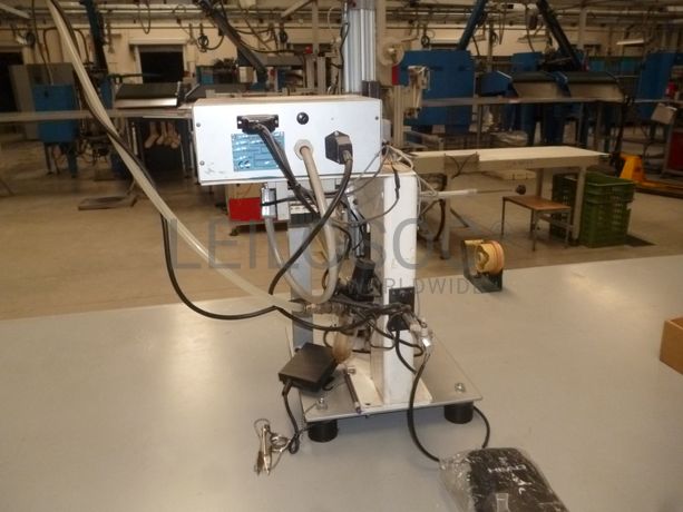 Máquina pregar pino/cabide