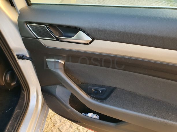 Volkswagen Passat · Ano 2016