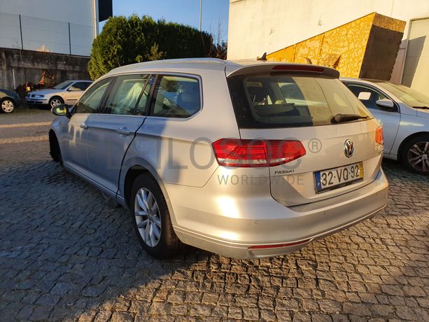 Volkswagen Passat · Ano 2016