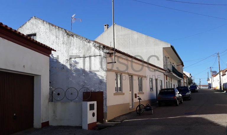 Moradia V2 · Abrantes