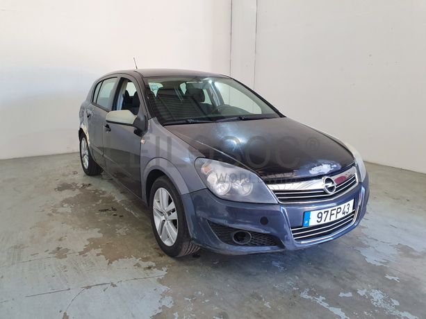 Opel Astra 1.7 CDTI · Ano 2008
