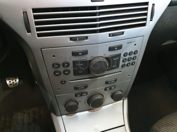 Opel Astra 1.7 CDTI · Ano 2008