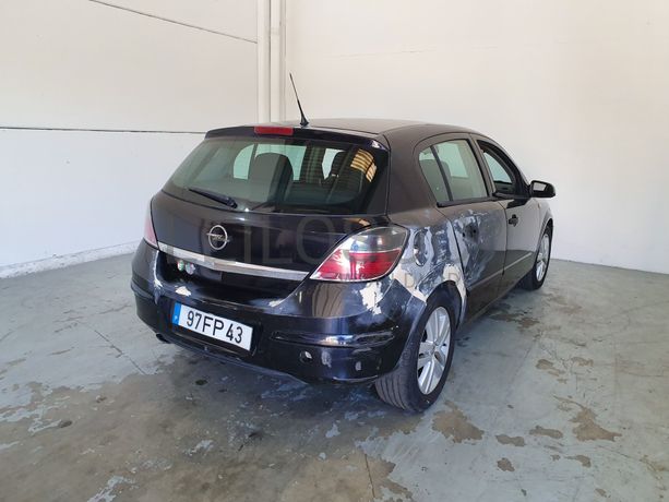 Opel Astra 1.7 CDTI · Ano 2008
