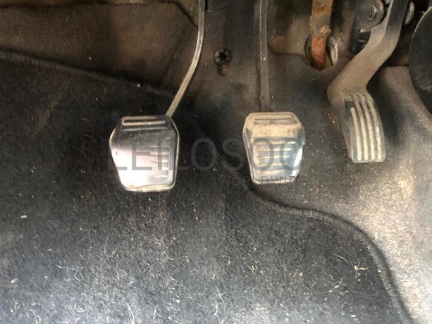 Ford Focus · Ano 2000