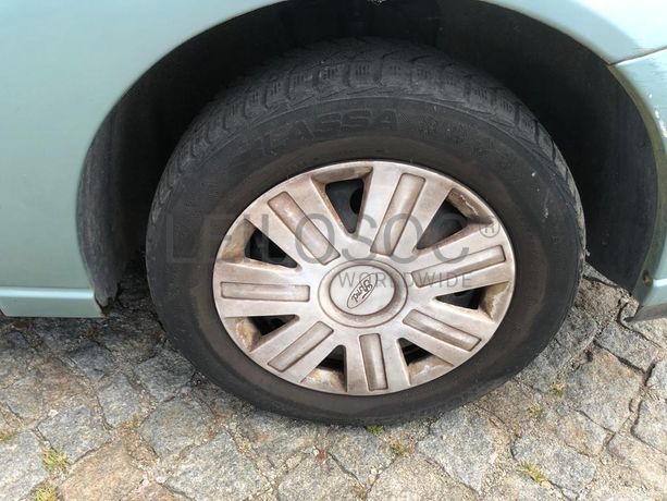 Ford Focus · Ano 2000