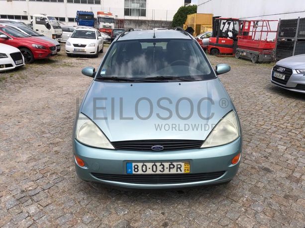 Ford Focus · Ano 2000