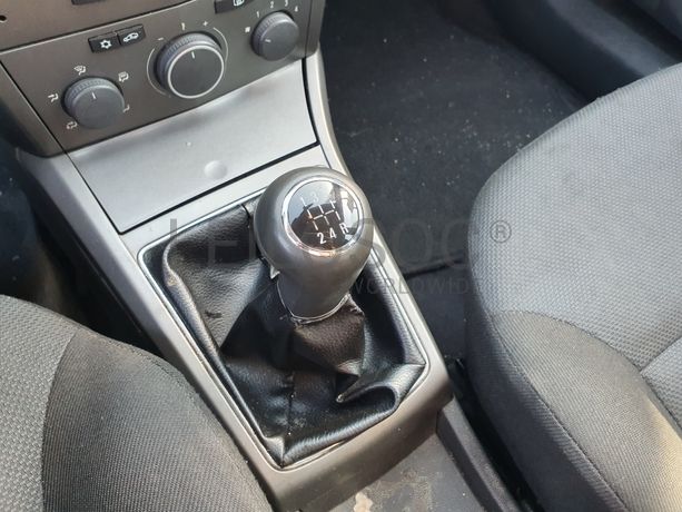 Opel Astra · Ano 2005