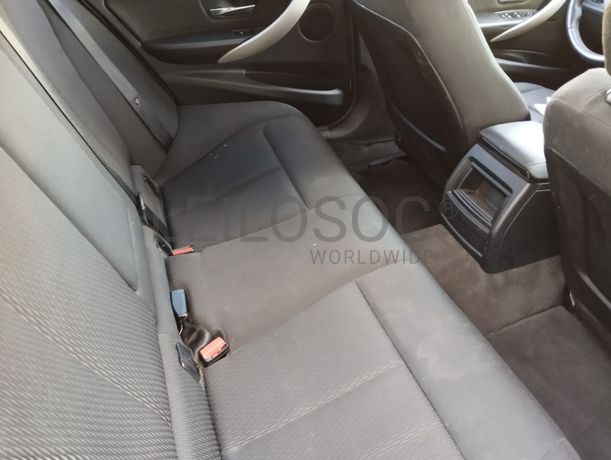 BMW 320D · Ano 2015