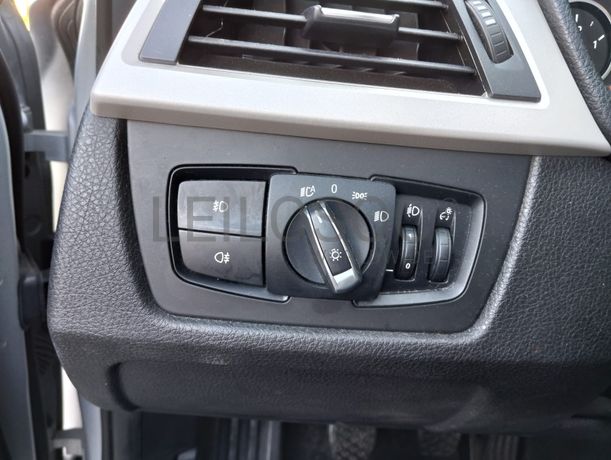 BMW 320D · Ano 2015