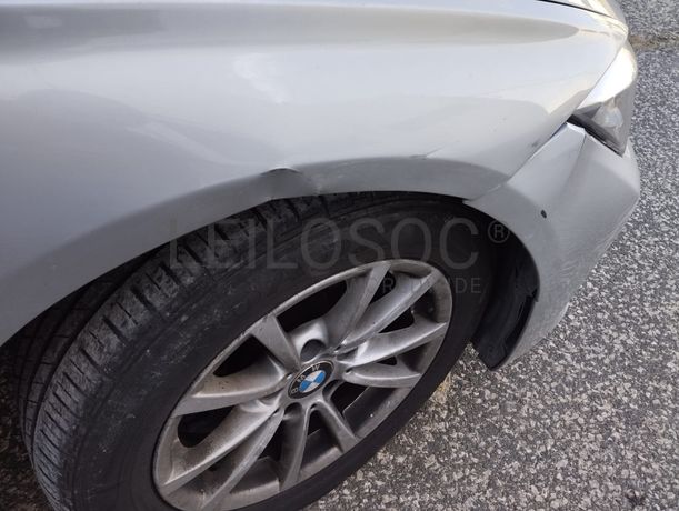 BMW 320D · Ano 2015