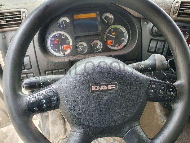 Porta Máquinas DAF CF 85.460 · Ano 2011