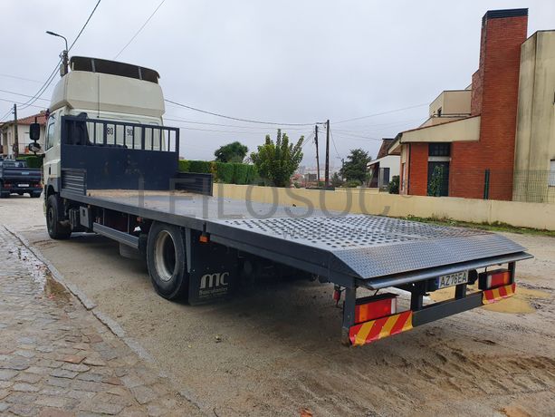 Porta Máquinas DAF CF 85.460 · Ano 2011