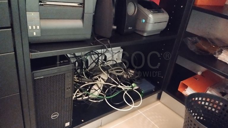 Mobiliário Escritório · Material Informático