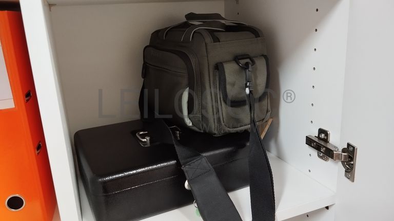 Mobiliário Escritório · Material Informático