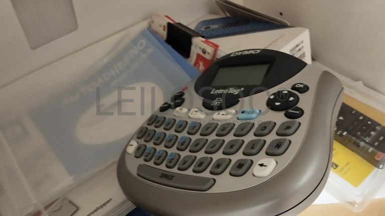 Mobiliário Escritório · Material Informático