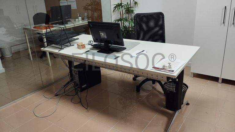 Mobiliário Escritório · Material Informático