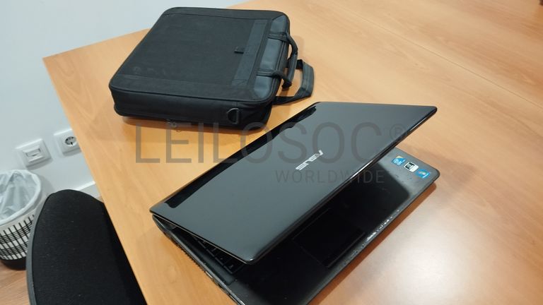 Mobiliário Escritório · Material Informático