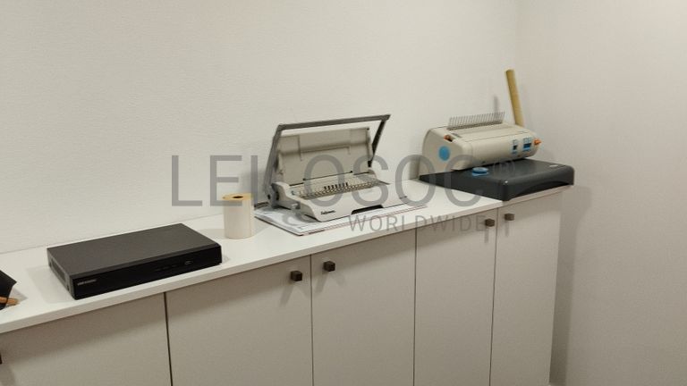 Mobiliário Escritório · Material Informático