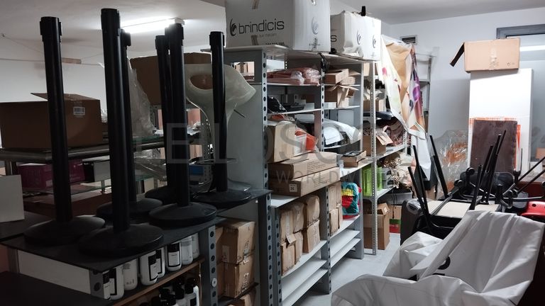 Mobiliário Escritório · Material Informático