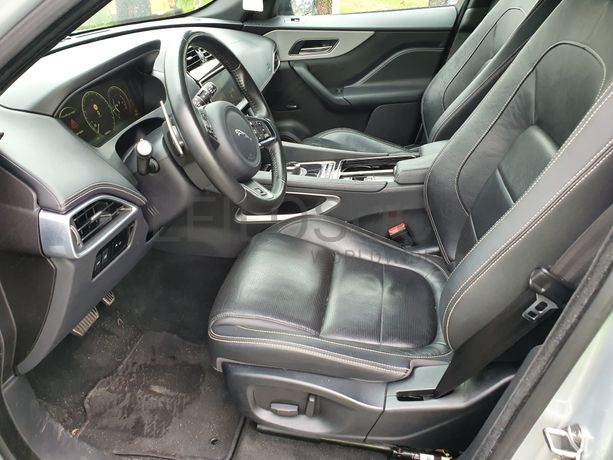 Jaguar F-Pace · Ano 2017