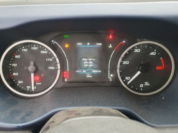 Iveco Daily 35-140 · Ano 2020