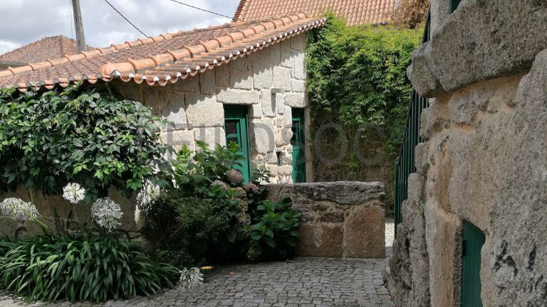 Moradia V2 · Nelas, Viseu