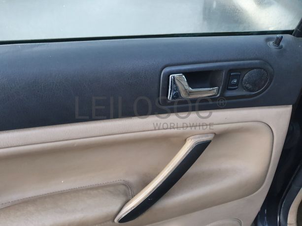 Volkswagen Passat · Ano 1999