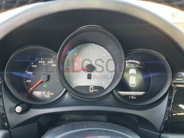 Porsche Macan S · Ano 2016