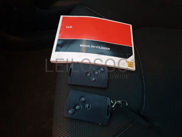 Renault Clio · Ano 2014